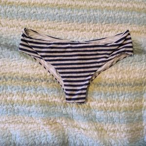 Billabong bikini bottom